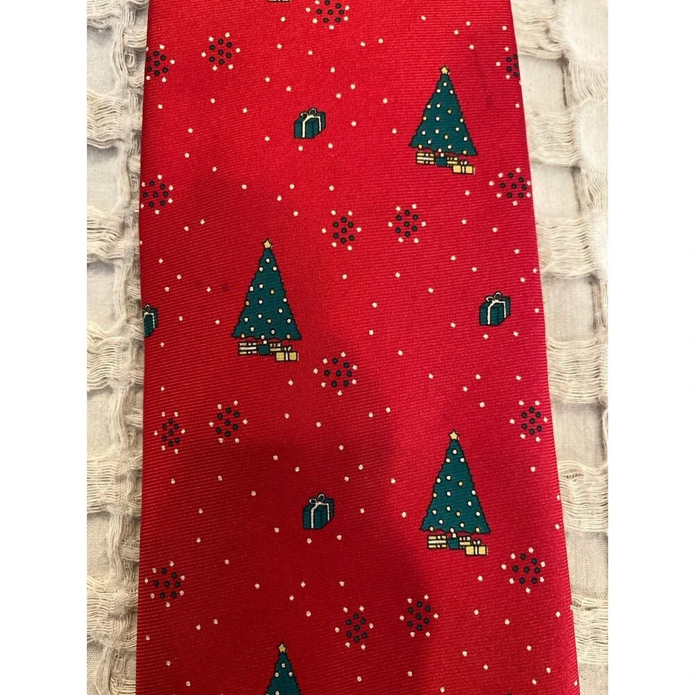 Pure Silk Neck‎ Tie by Wembley Vintage Red Perfect for Christmas Holiday Parties
